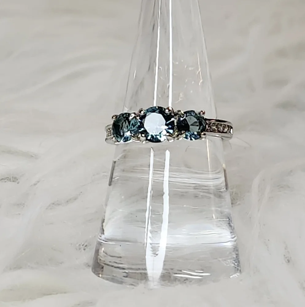 Lab Created London Blue Sapphire Ring on Rhodium Plating Size 8 - Picture 4 of 8